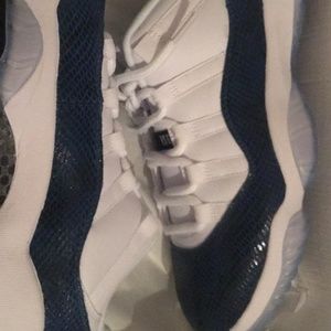 Jordan Retro 11 Low Snakeskin
